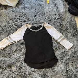 Derek Heart Black and White Long Sleeve Tee